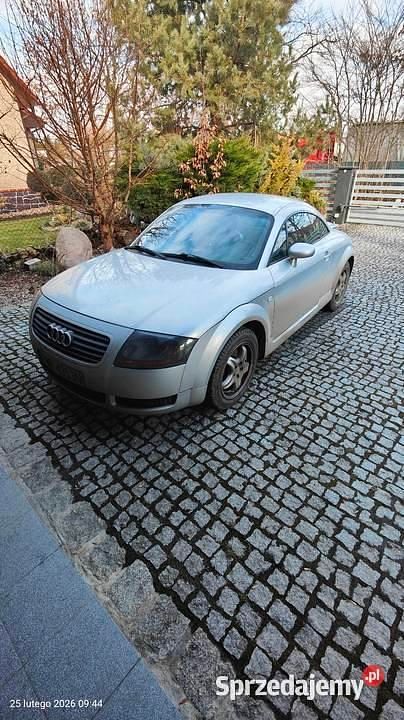 Używany Audi TT 1999 Srebrny Coupe