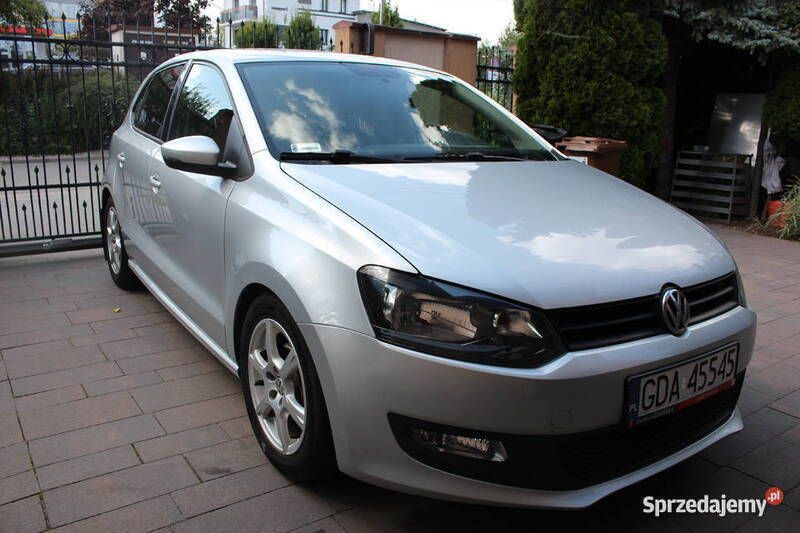 Srebrny Używany 2011 VW Polo Hatchback | 22 900 zł (Uczciwa cena) - Obraz 1/4