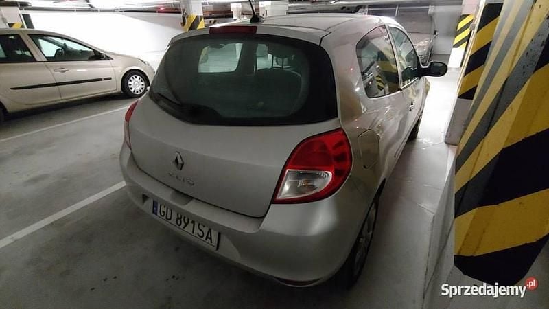 Używany 2011 Renault Clio III | 13 900 zł (Uczciwa cena) - Obraz 1/4