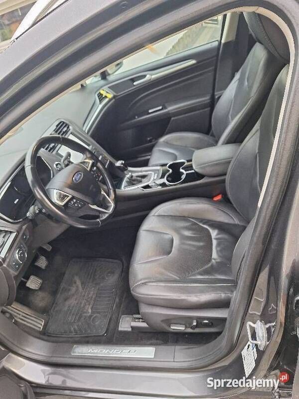 Szary Używany 2015 Ford Mondeo Kombi | 37 500 zł (Uczciwa cena) - Obraz 1/4