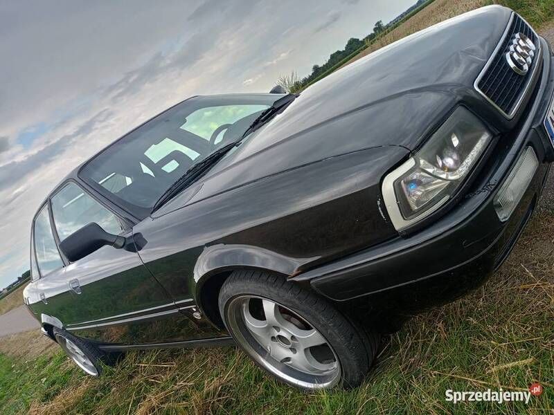 Czarny Używany 1992 Audi 80 Sedan/Limuzyna | 15 999 zł - Obraz 1/4