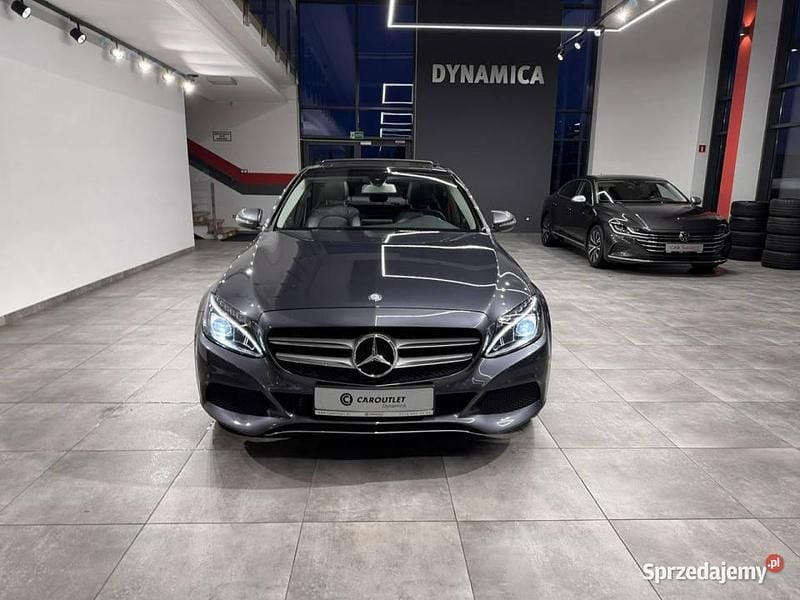 Szary Używany 2016 Mercedes C200 Sedan/Limuzyna | 77 900 zł (Uczciwa cena) - Obraz 1/3