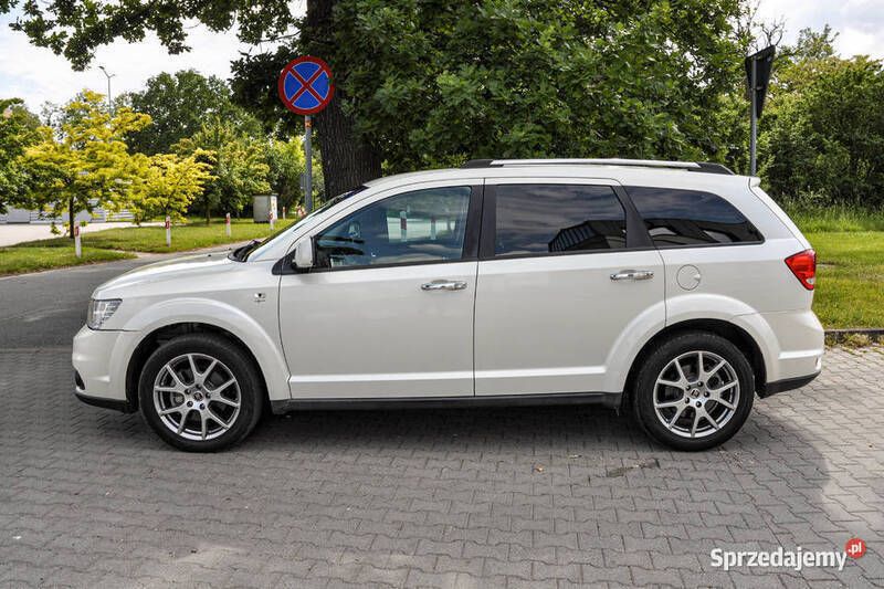 Używany 2013 Fiat Freemont SUV | 34 900 zł (Uczciwa cena) - Obraz 1/4