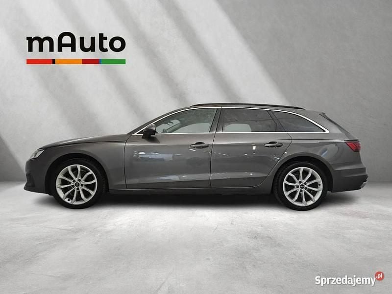 Szary Używany 2021 Audi A4 Ambiente Kombi | 94 900 zł (Uczciwa cena) - Obraz 1/4