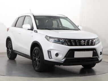 Biały Używany 2023 Suzuki Vitara SUV | 82 999 zł (Uczciwa cena) - Obraz 1/4