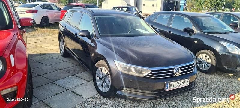 Czarny Używany 2017 VW Passat Kombi | 53 000 zł (Uczciwa cena) - Obraz 1/3