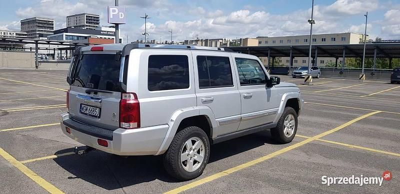 Używany 2006 Jeep Commander SUV | 39 000 zł - Obraz 1/4