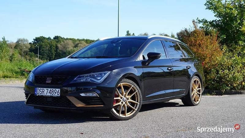 Używany 2017 Cupra Leon | 100 000 zł - Obraz 1/4