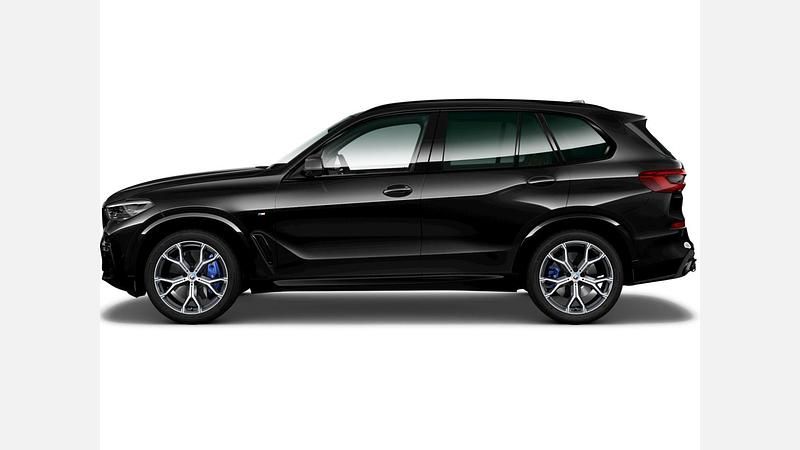 Używany BMW X5 Shadowline 231 KM (169 kW) 2023 Czarny szafir metalizowany SUV