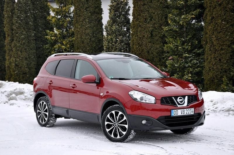 Używany Nissan Qashqai +2 110 KM (80 kW) 2010 Bordowy SUV
