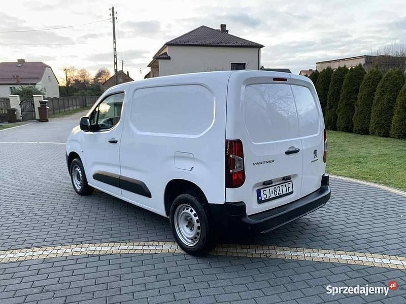 Używany Peugeot Partner 2021 Minivan