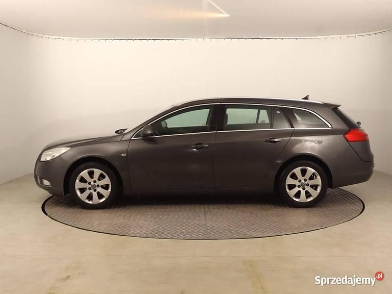 Używany Opel Insignia 140 KM (102 kW) 2009 Szary Kombi