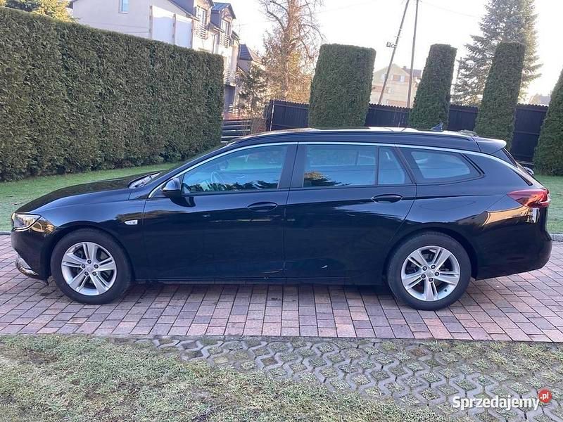 Używany Opel Insignia 2019 Czarny Kombi