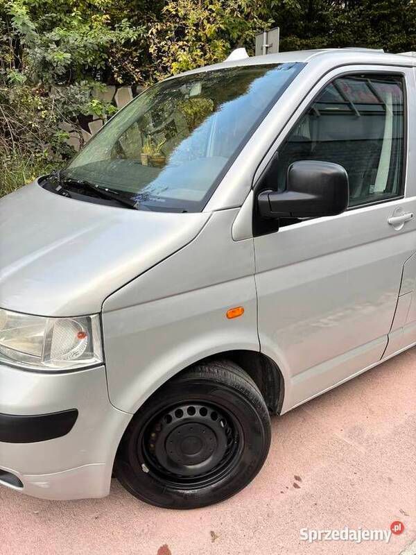 Srebrny Używany 2006 VW T5 Van | 45 999 zł - Obraz 1/4