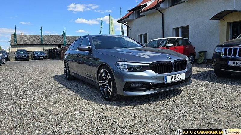 Grafitowy (metalik) Używany 2017 BMW 520 Sedan/Limuzyna | 69 900 zł (Super Cena) - Obraz 1/4