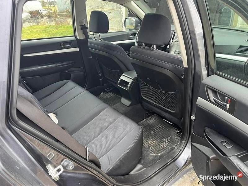 Używany Subaru Legacy 2010 Niebieski Kombi