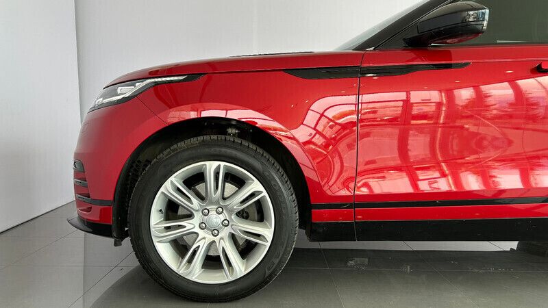 Używany Land Rover Range Rover Velar R-Dynamic 250 KM (183 kW) 2022 Firenze red SUV