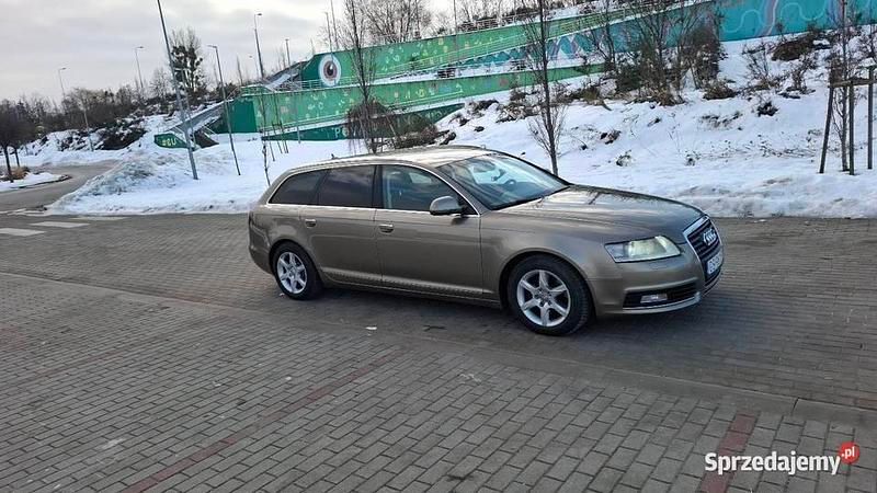 Używany Audi A6 2010 Brązowy Kombi