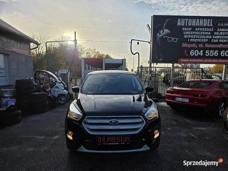 Czarny (metalik) Używany 2019 Ford Kuga SUV | 57 990 zł (Dobra cena) - Obraz 1/4