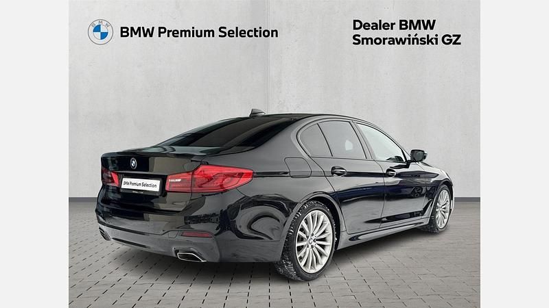Używany BMW 530 Shadowline 252 KM (185 kW) 2020 Black sapphire metallic metalizowany Sedan/Limuzyna
