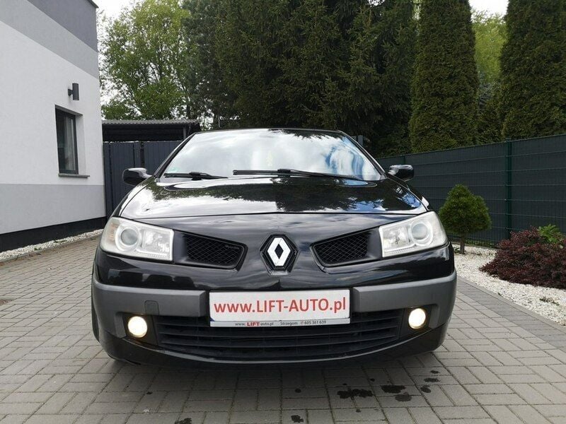 Używany Renault Mégane Cabriolet 131 KM (96 kW) 2006 Czarny Kabriolet