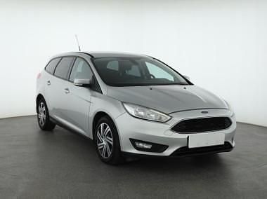 Używany Ford Focus 120 KM (88 kW) 2017 Srebrny Kombi