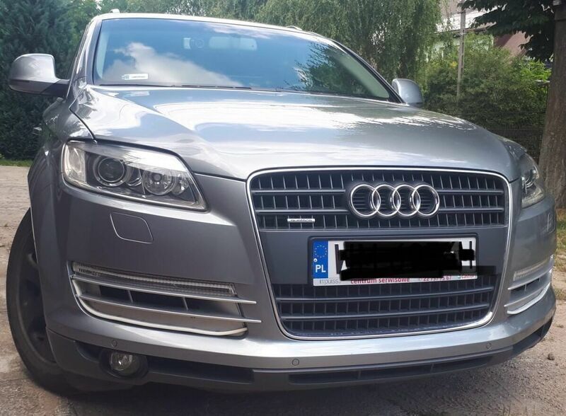Szary Używany 2008 Audi Q7 SUV | 45 000 zł - Obraz 1/4