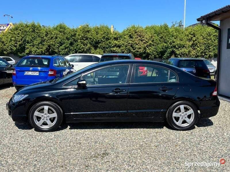 Czarny Używany 2008 Honda Civic Sedan/Limuzyna | 16 890 zł (Uczciwa cena) - Obraz 1/4