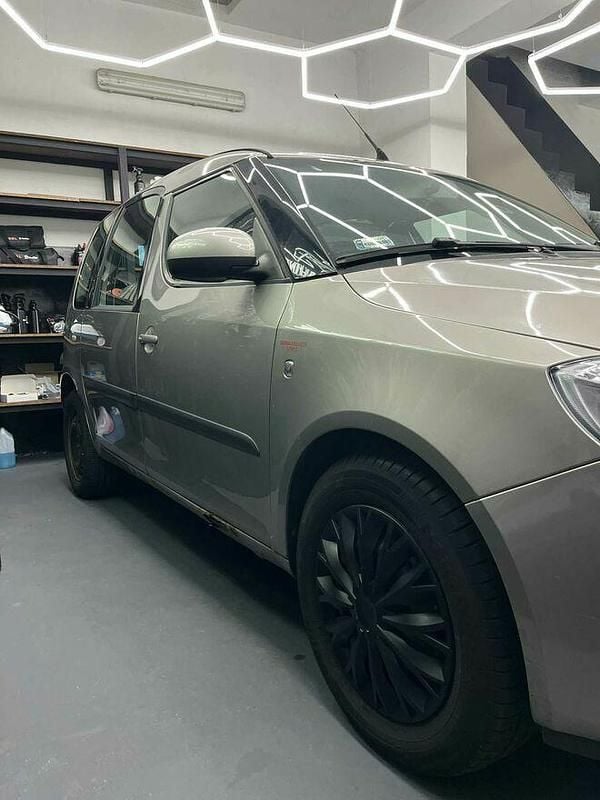 Używany Skoda Roomster 2007 Złoty Minivan