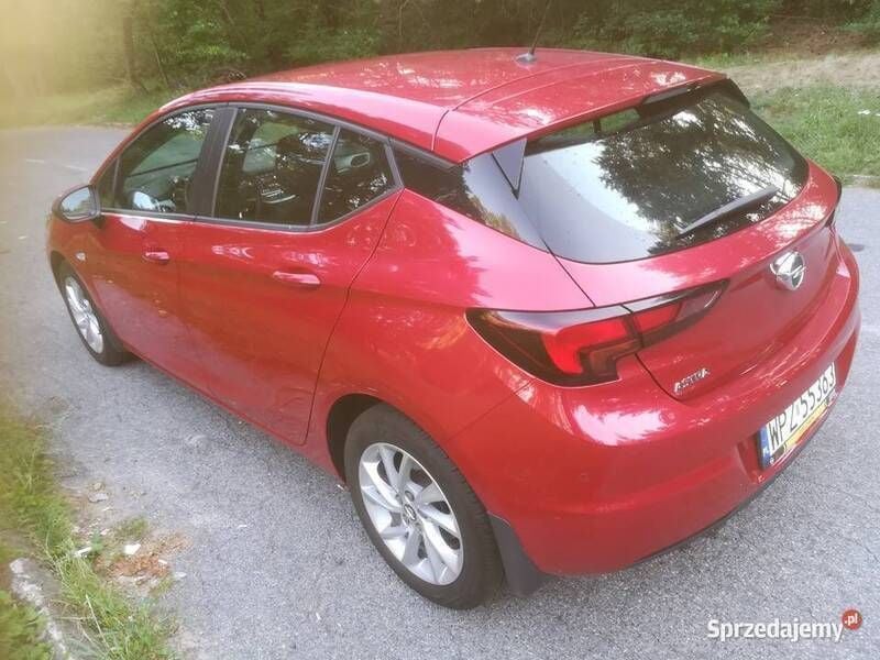 Czerwony Używany 2019 Opel Astra Hatchback | 46 000 zł - Obraz 1/4