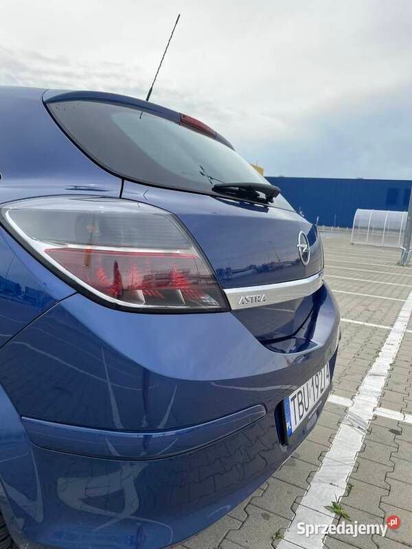 Używany Opel Astra GTC 2009 Granatowy Hatchback