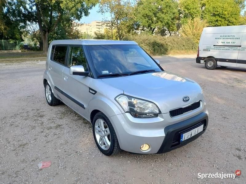 Srebrny Używany 2009 Kia Soul SUV | 11 900 zł (Dobra cena) - Obraz 1/4