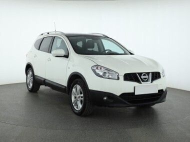 Biały Używany 2012 Nissan Qashqai +2 SUV | 31 999 zł (Uczciwa cena) - Obraz 1/4