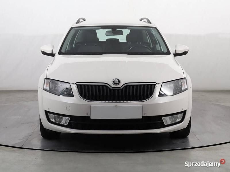 Używany Skoda Octavia 2015 Biały Kombi