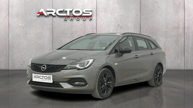 Czarny Używany 2022 Opel Astra Kombi | 65 900 zł (Drogi) - Obraz 1/4