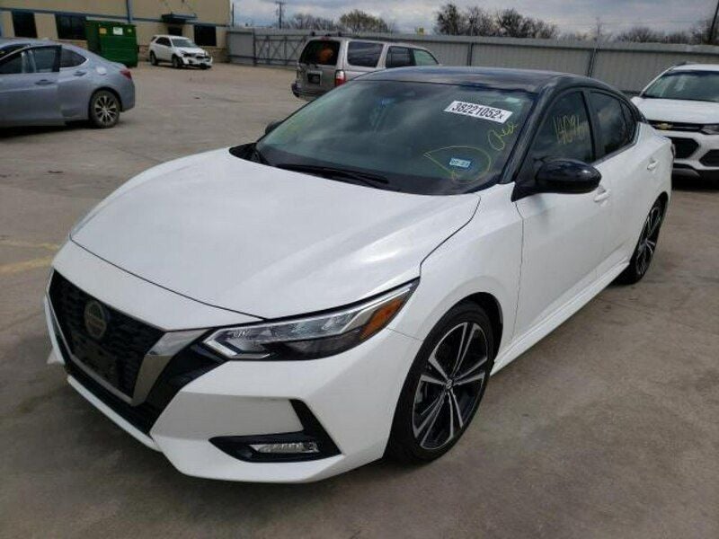 Używany Nissan Sentra 149 KM (109 kW) 2021 Biały Sedan/Limuzyna