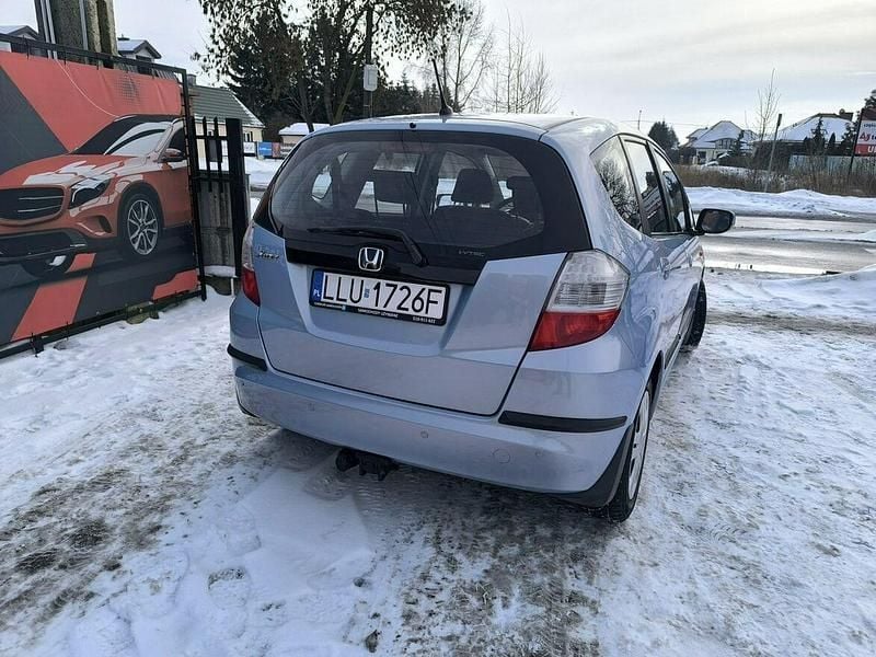 Używany Honda Jazz 90 KM (66 kW) 2009 Niebieski Hatchback