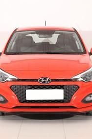 Używany Hyundai i20 84 KM (61 kW) 2019 Czerwony Hatchback