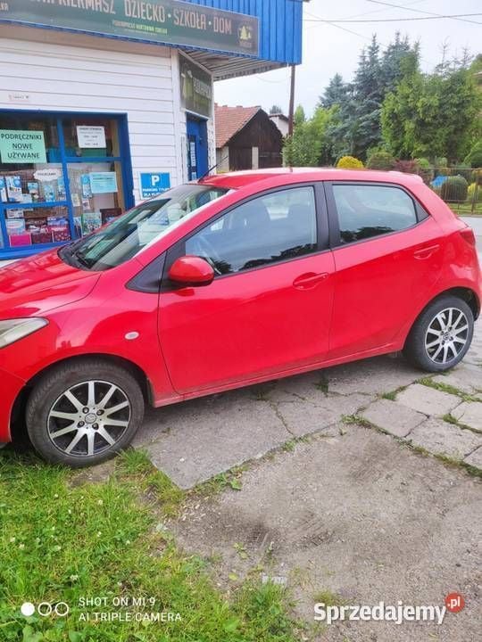 Czerwony Używany 2010 Mazda 2 Hatchback | 8800 zł (Dobra cena) - Obraz 1/4