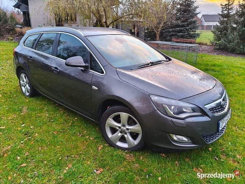Używany 2010 Opel Astra | 9500 zł (Dobra cena) - Obraz 1/4