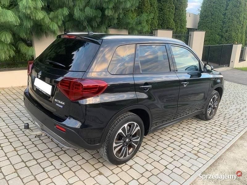 Używany Suzuki Vitara Comfort+ 2020 Czarny SUV
