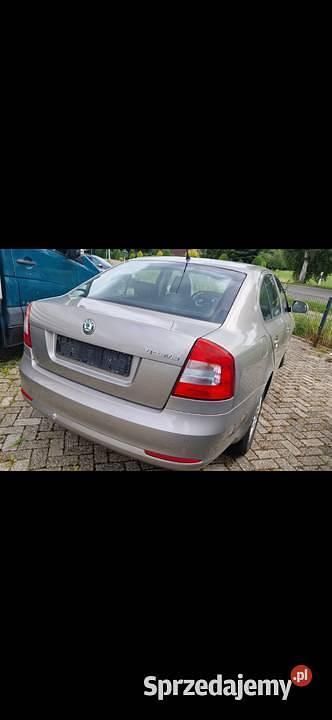 Szary Używany 2010 Skoda Octavia Sedan/Limuzyna | 20 900 zł - Obraz 1/4