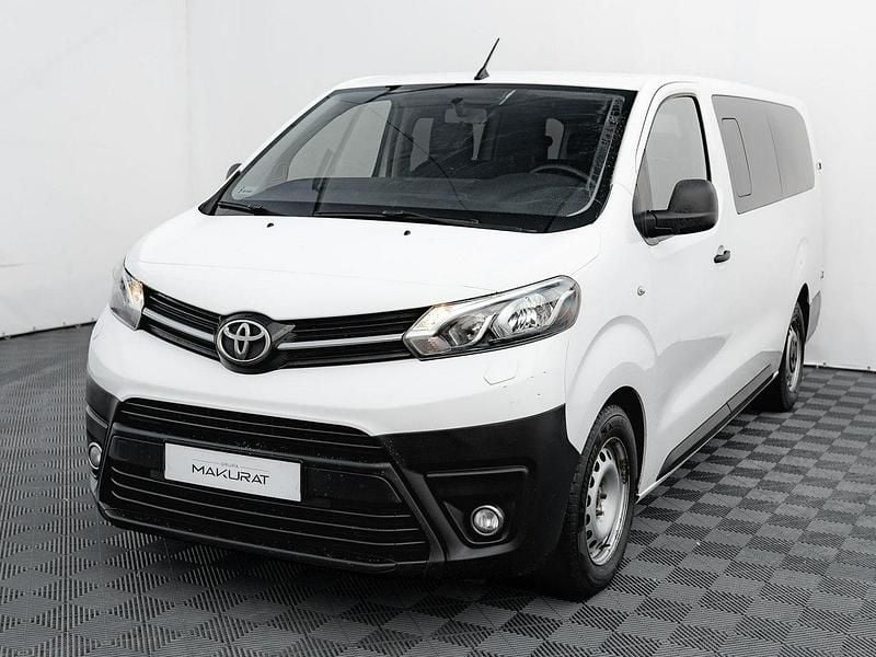 Używany Toyota Proace 145 KM (106 kW) 2021 Biały Minivan