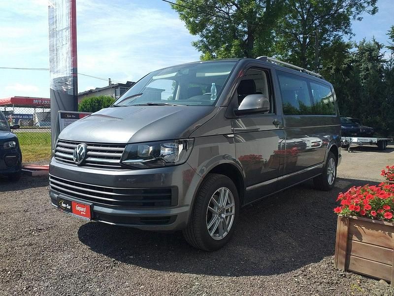 Używany VW Caravelle 150 KM (110 kW) 2018 Szary (metalik) Minivan