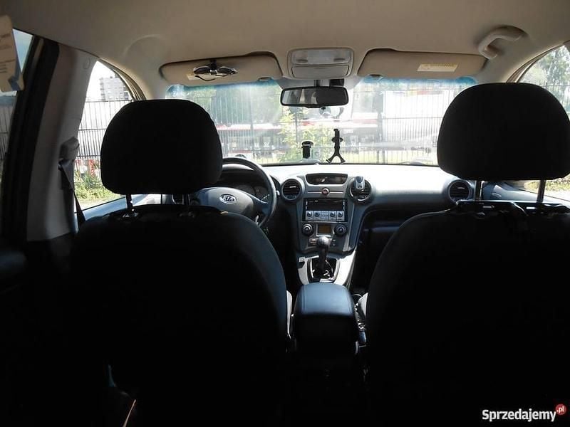 Szary Używany 2007 Kia Carens Minivan | 17 000 zł - Obraz 1/4