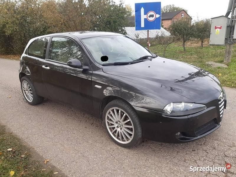 Używany 2005 Alfa Romeo 147 Hatchback | 3400 zł (Dobra cena) - Obraz 1/4