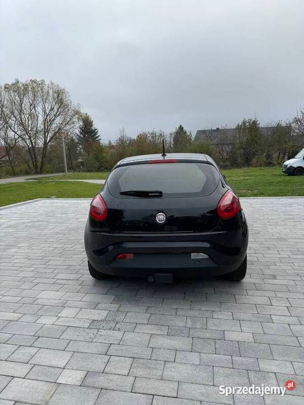 Używany Fiat Bravo 120 KM (88 kW) 2011 Czarny Hatchback