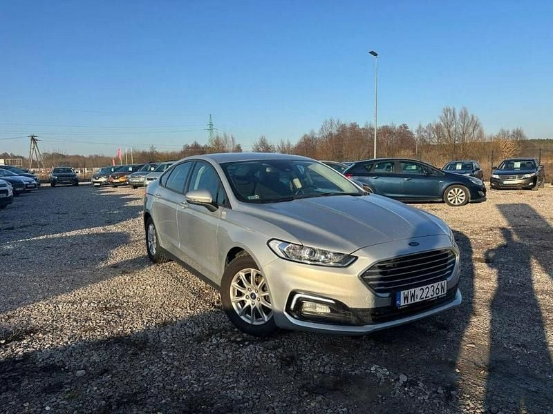 Używany Ford Mondeo 165 KM (121 kW) 2019 Srebrny Sedan/Limuzyna