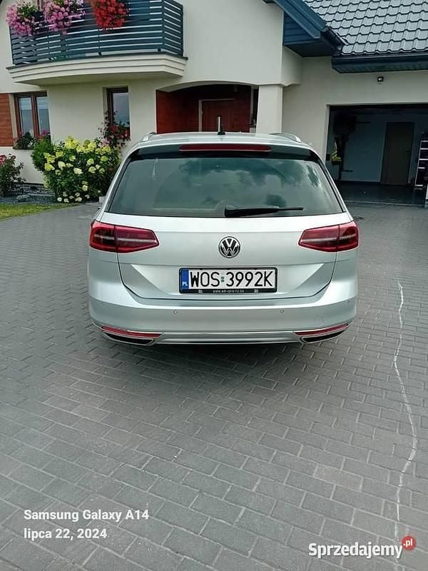 Używany VW Passat 2017 Srebrny Kombi