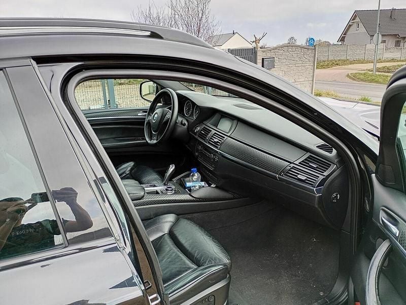 Czarny Używany 2014 BMW X6 SUV | 64 000 zł (Super Cena) - Obraz 1/4